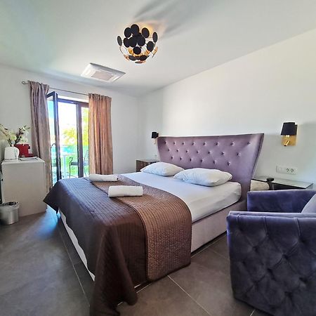 Azzurro Luxury Rooms Trogir Exterior photo